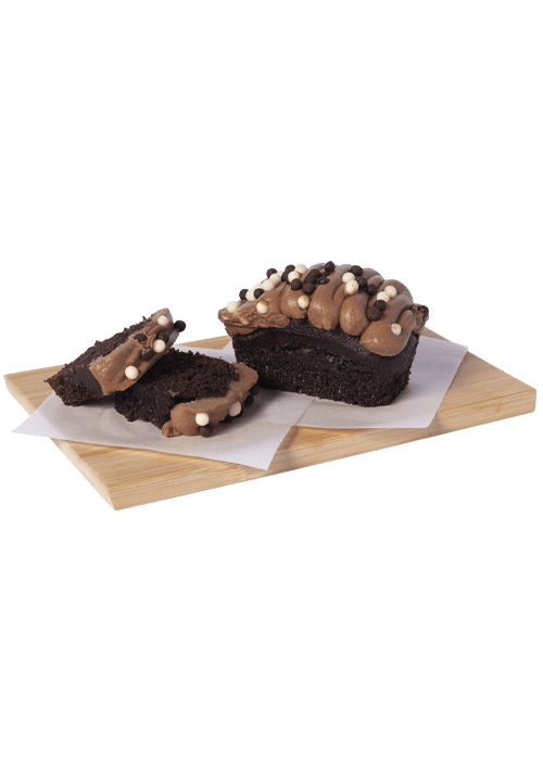 Cakebomb chocolate with cream cheese frosting and praline